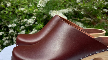 Nouvelle collection de sabots hauts : l’élégance artisanale suédoise à vos pieds