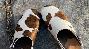 Pourquoi les sabots en bois protègent naturellement du froid