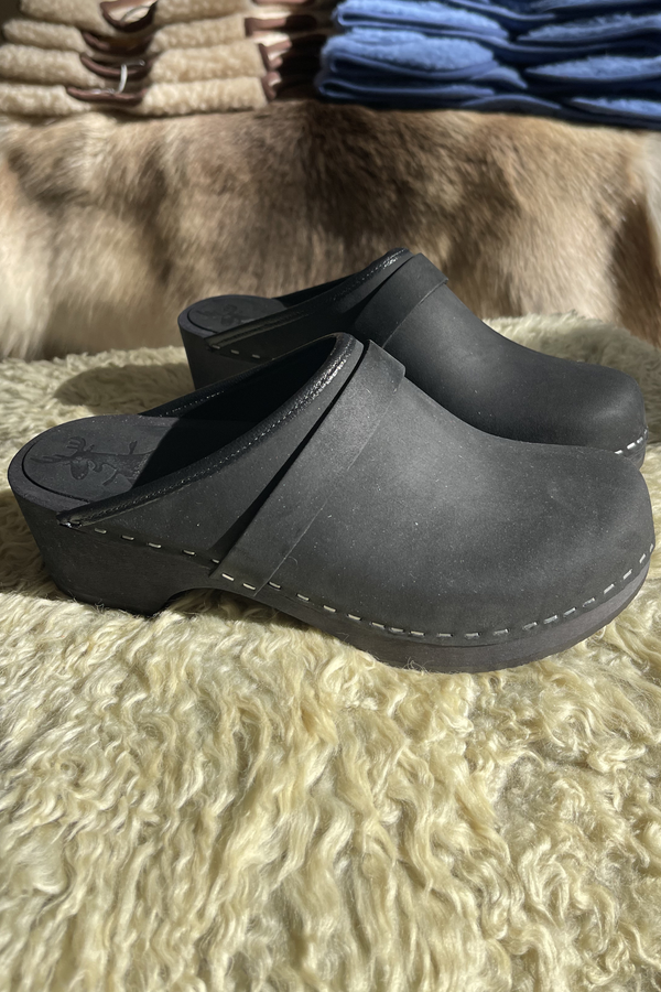 Cuir Gras - Full Black