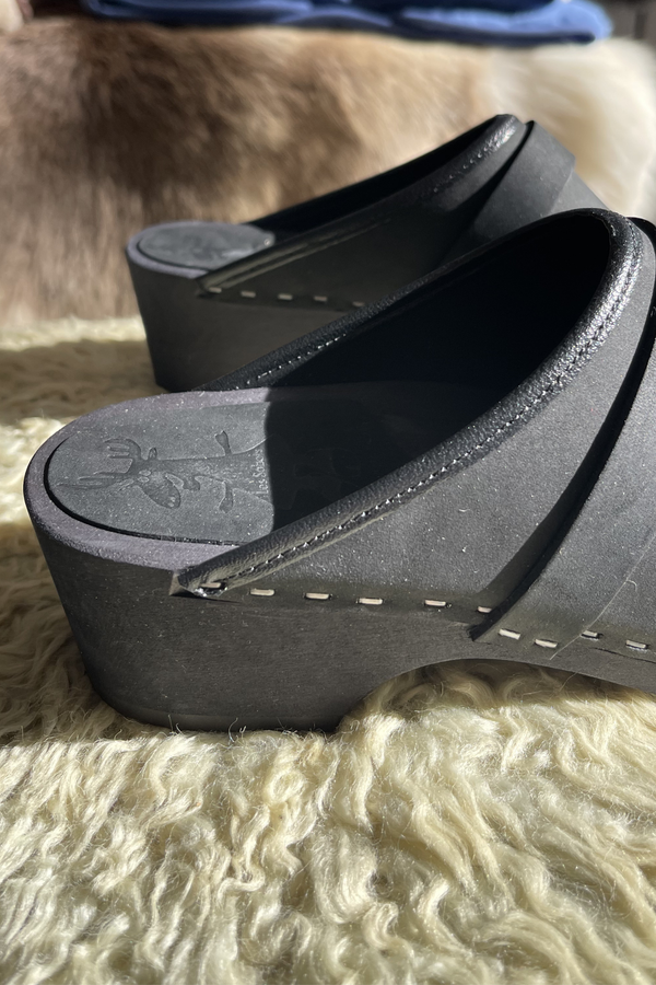 Cuir Gras - Full Black