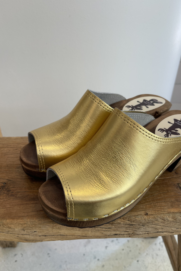 Mules - Goldie