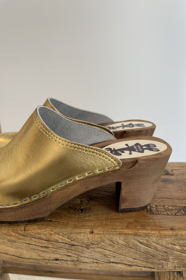 Mules - Goldie