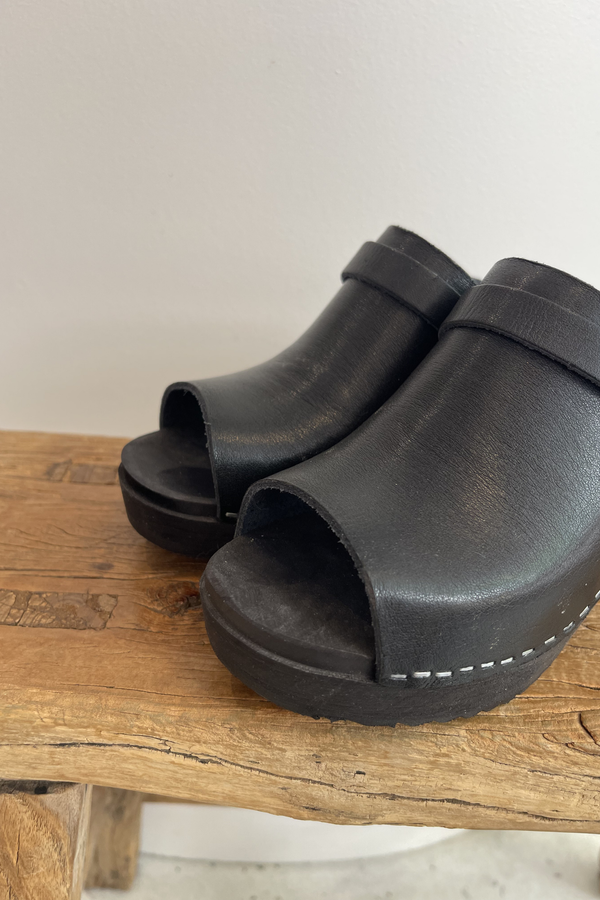 Mules - Black
